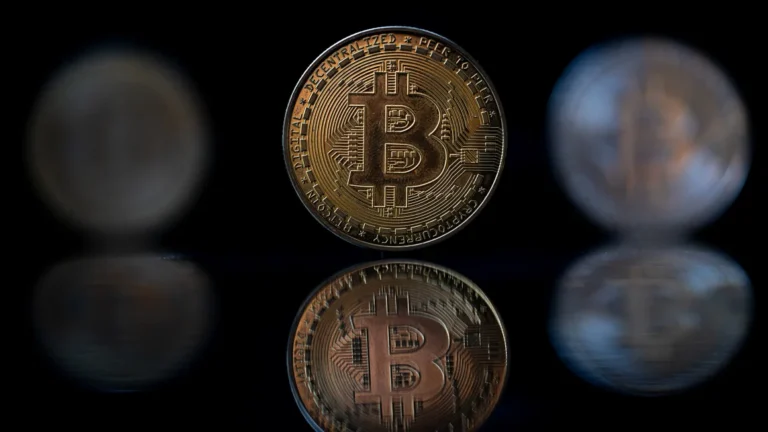 Berita Investasi SEC memberi lampu hijau pada ETF bitcoin
