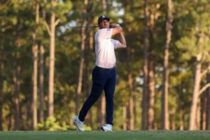 AS Terbuka: Box office Bryson DeChambeau menerima fisioterapi pertengahan putaran di hutan