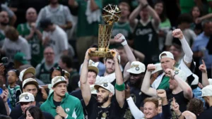 Boston Celtics meraih gelar bersejarah NBA ke-18 dengan kemenangan 106-88